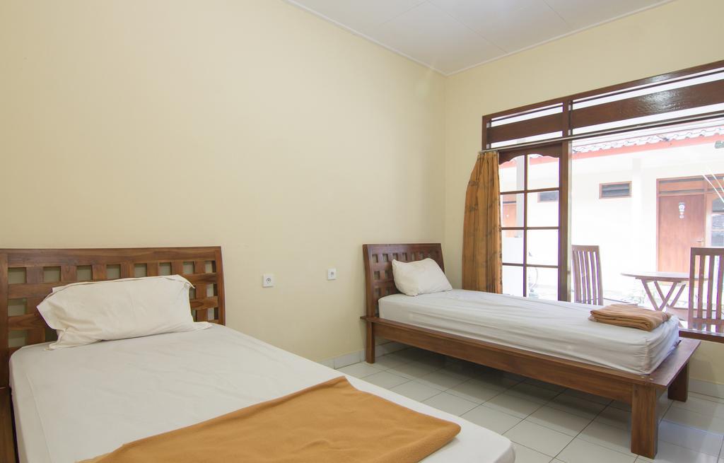 Pondok Nuri Homestay Sanur Exterior foto