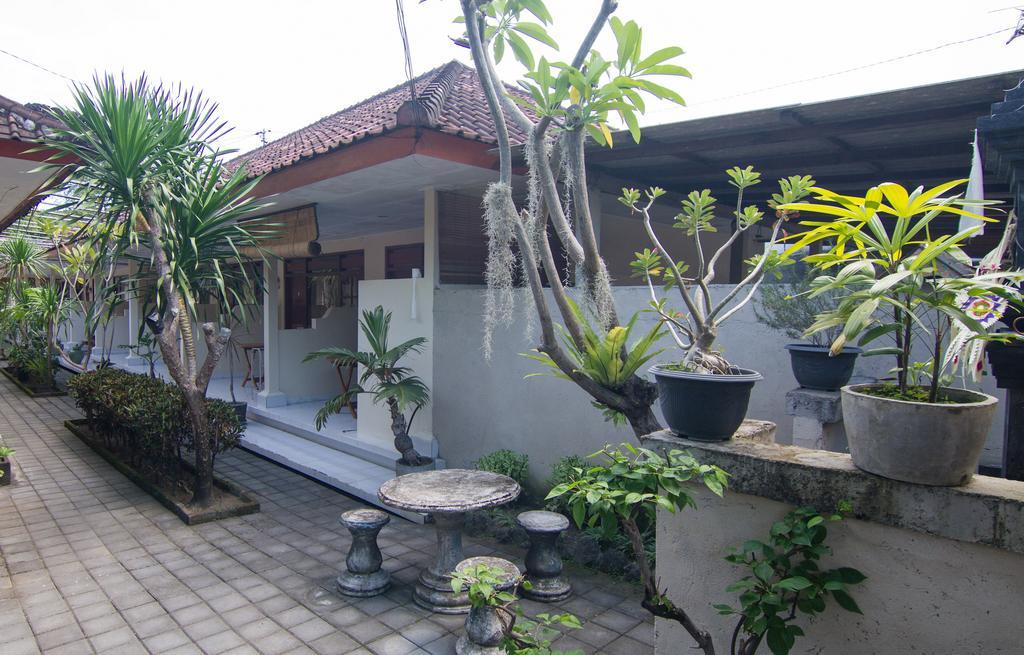 Pondok Nuri Homestay Sanur Exterior foto